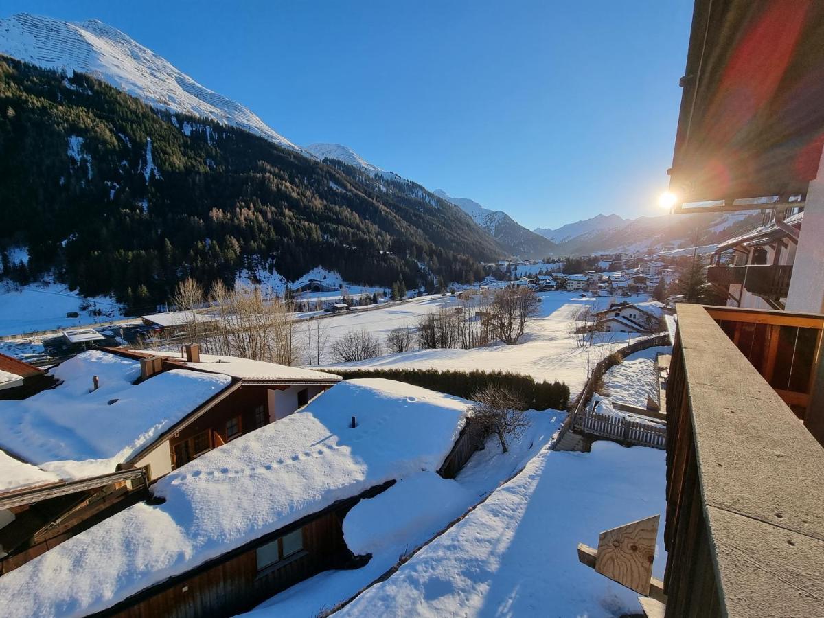Stanton Hostel ซังคท์อันทอนอัมอาร์ลแบร์ก ภายนอก รูปภาพ