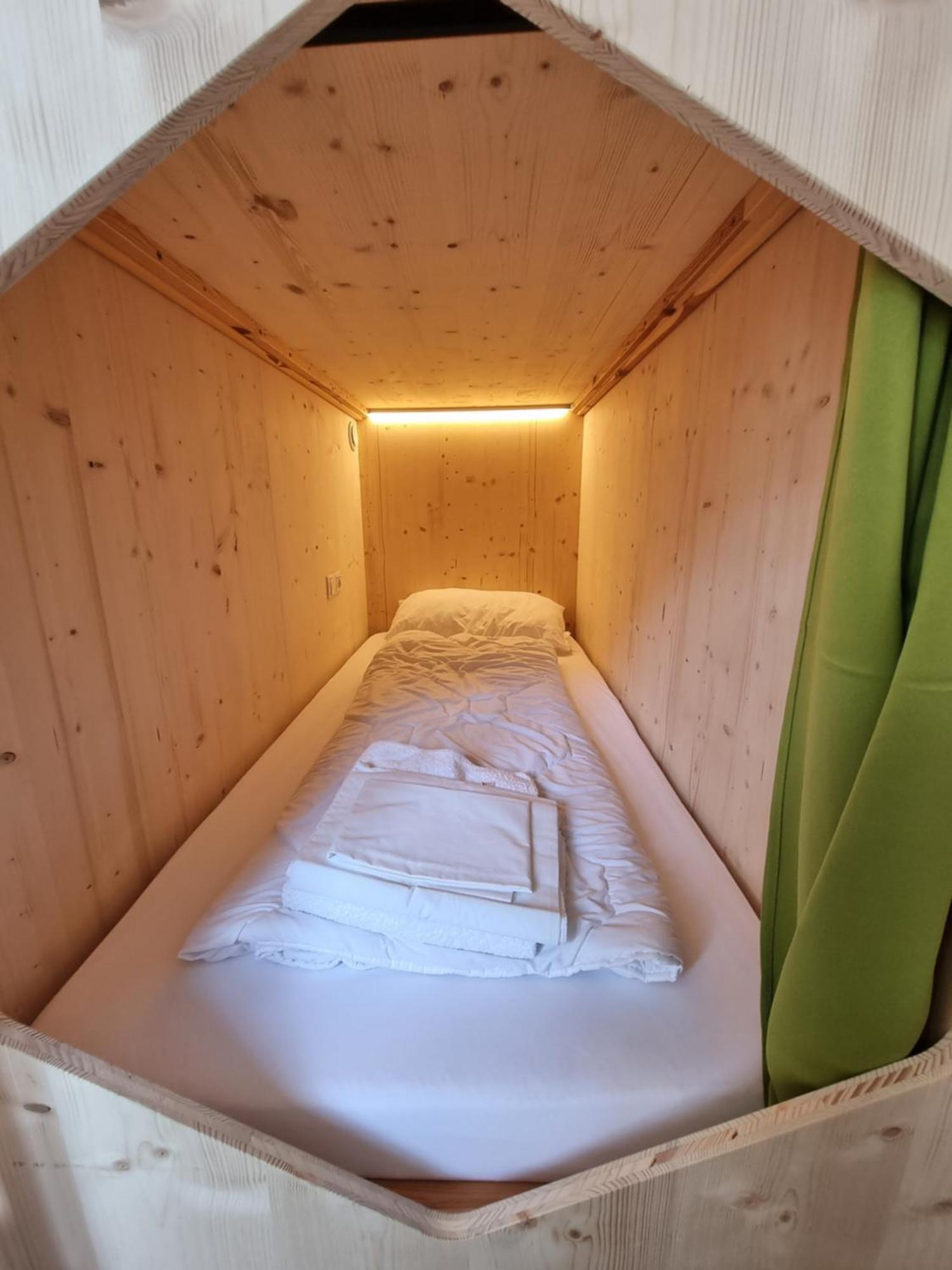 Stanton Hostel ซังคท์อันทอนอัมอาร์ลแบร์ก ห้อง รูปภาพ