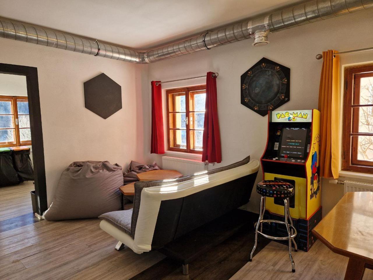Stanton Hostel ซังคท์อันทอนอัมอาร์ลแบร์ก ภายนอก รูปภาพ