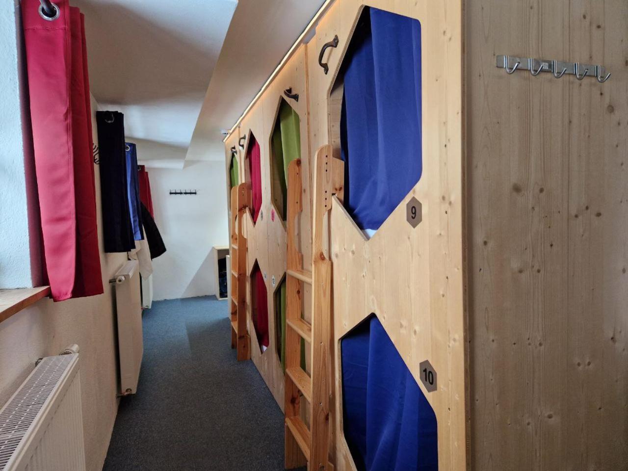 Stanton Hostel ซังคท์อันทอนอัมอาร์ลแบร์ก ภายนอก รูปภาพ