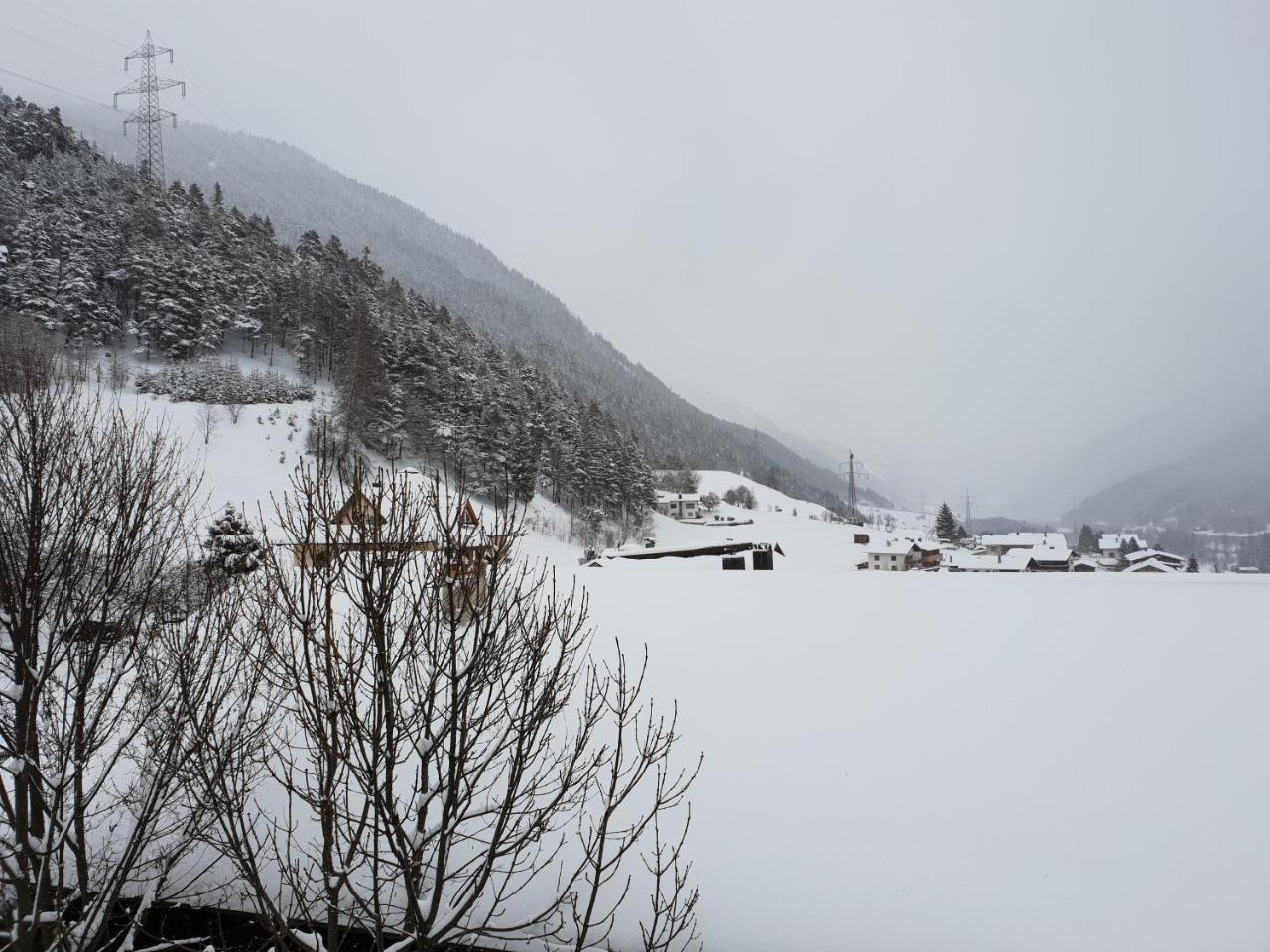 Stanton Hostel ซังคท์อันทอนอัมอาร์ลแบร์ก ภายนอก รูปภาพ