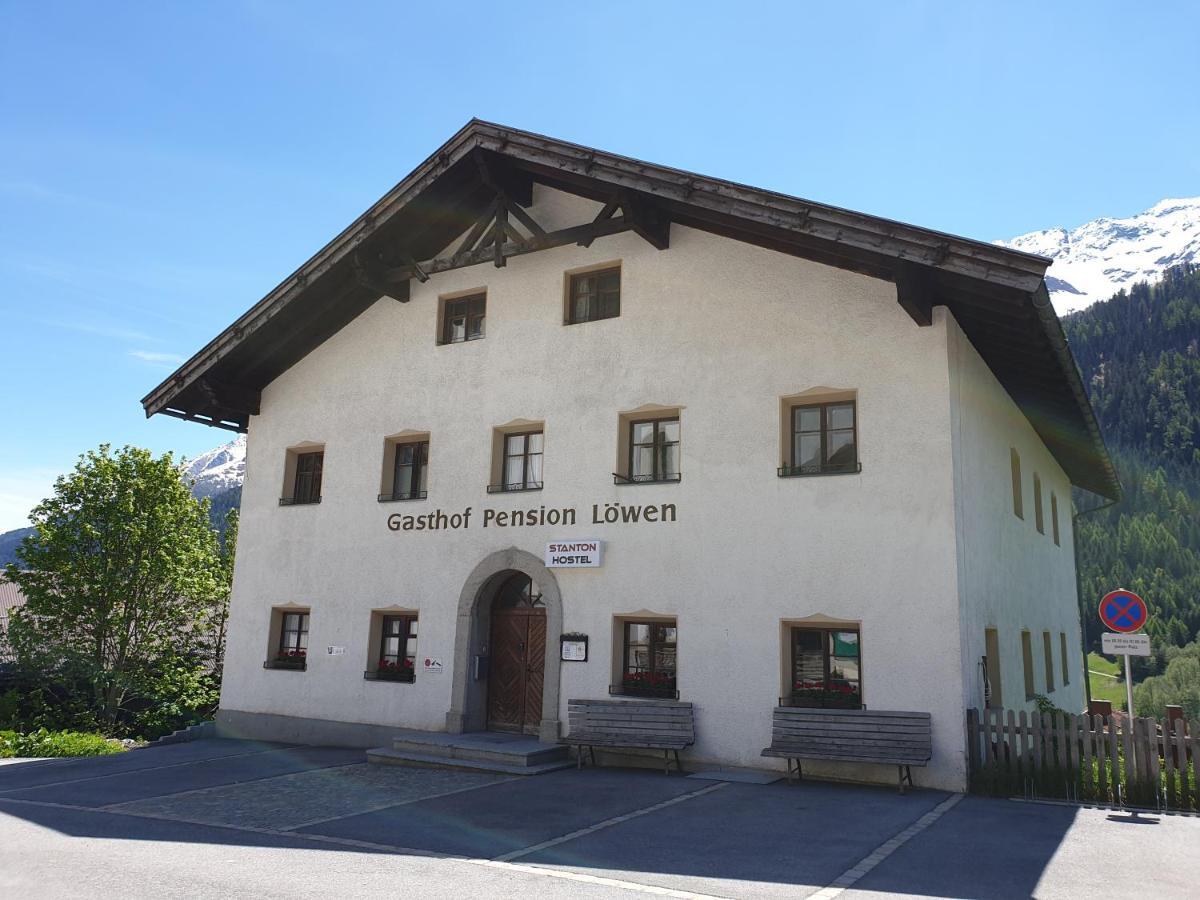 Stanton Hostel ซังคท์อันทอนอัมอาร์ลแบร์ก ภายนอก รูปภาพ